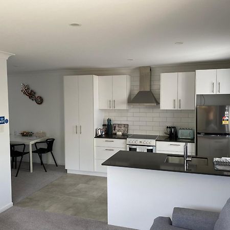 2Bd Family Or Couple Guesthouse Upstairs Near Turf Club, Hota In Bundall Χρυσή Ακτή Εξωτερικό φωτογραφία