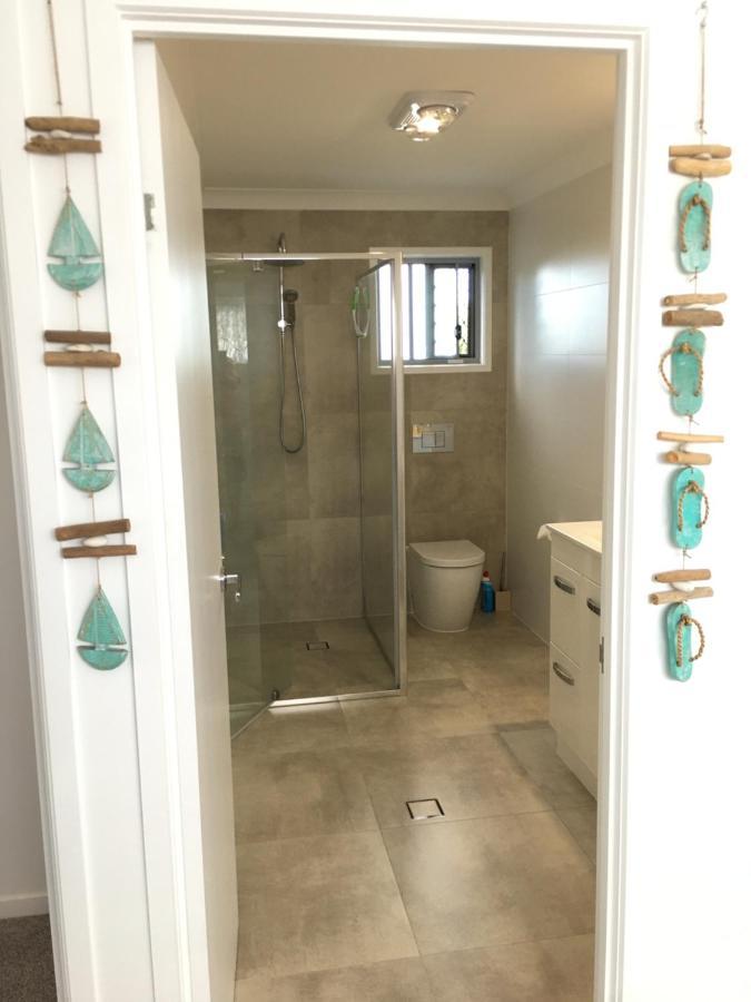2Bd Family Or Couple Guesthouse Upstairs Near Turf Club, Hota In Bundall Χρυσή Ακτή Εξωτερικό φωτογραφία